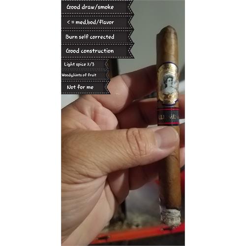 La Palina Illumination Lancero 7 1/2 * 38