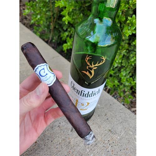 Crowned Heads Le Careme Hermoso No.1  6 1/2 * 48