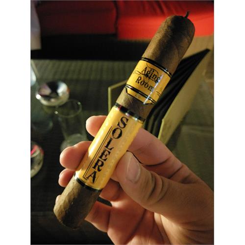 Aging Room Solera Sun Grown Festivo 4 3/4 * 52