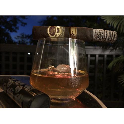 Padron 1926 Serie No. 90 Tubo Maduro 5 1/2 * 52