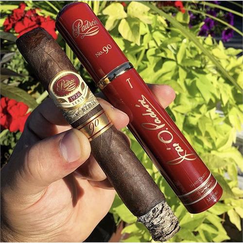 Padron 1926 Serie No. 90 Tubo Maduro 5 1/2 * 52