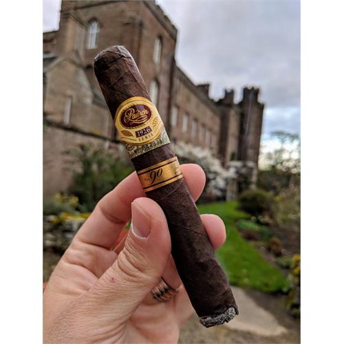 Padron 1926 Serie No. 90 Tubo Maduro 5 1/2 * 52