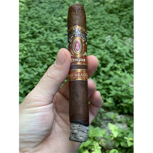 Alec Bradley Toro Fresh Pack, 4-Cigar Sampler