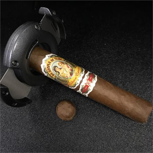 XIKAR XO Double Guillotine Cutter