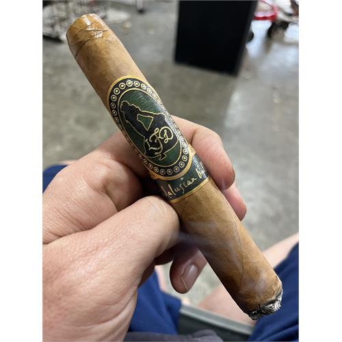 La Flor Dominicana Andalusian Bull 6 1/2 * 64