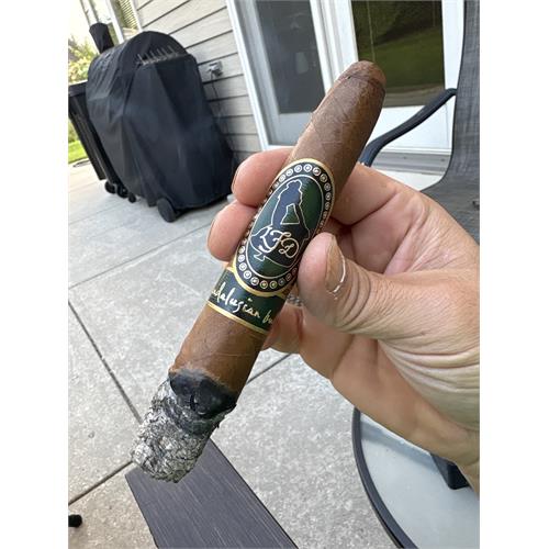 La Flor Dominicana Andalusian Bull 6 1/2 * 64