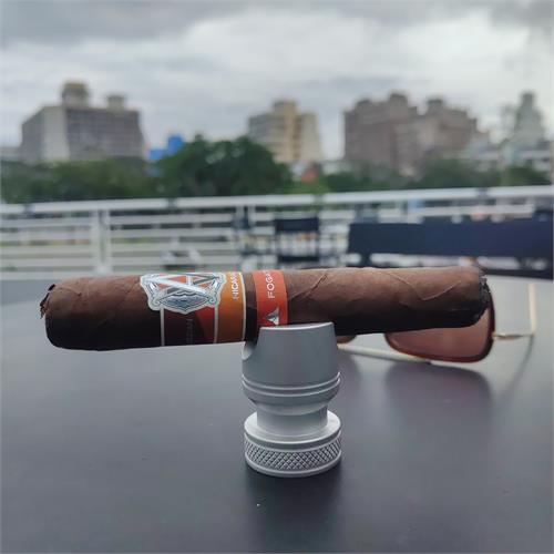 Avo Syncro Nicaragua Fogata Special Toro 6  * 60