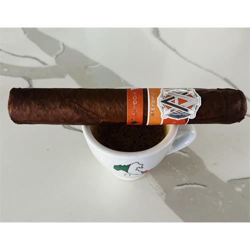 Avo Syncro Nicaragua Fogata Special Toro 6  * 60