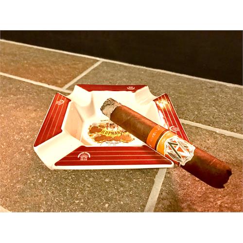 Avo Syncro Nicaragua Fogata Toro 6  * 54