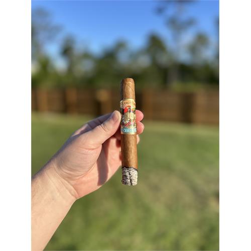 San Cristobal Quintessence Robusto 5 1/2 * 50