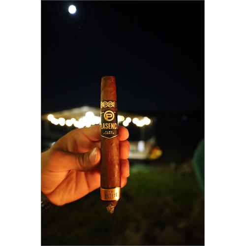 Plasencia Alma Fuerte Generacion V Salomon 7  * 58