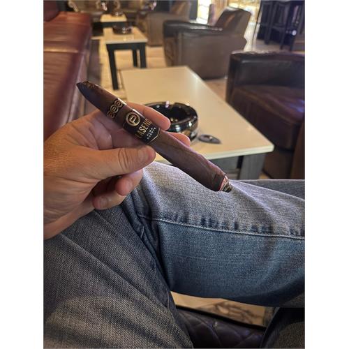 Plasencia Alma Fuerte Generacion V Salomon 7  * 58