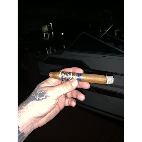 Arturo Fuente Fuente Opus X 20th Anniversary Power Of The Dream 6 3/8 * 52