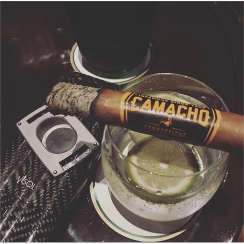 Camacho Connecticut BXP Robusto 5  * 50