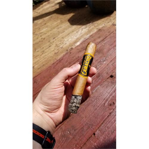 Camacho Connecticut BXP Toro 6  * 50