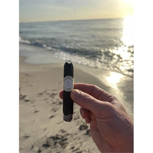 AJ Fernandez Last Call Maduro Geniales 4 1/2 * 48