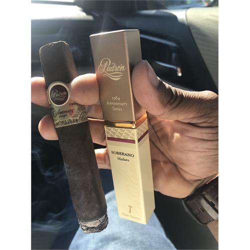 Padron 1964 Anniversary Soberano Maduro 5  * 52