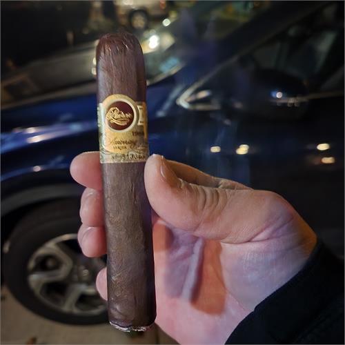 Padron 1964 Anniversary Soberano Maduro 5  * 52