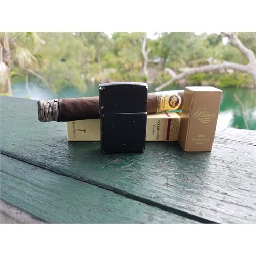 Padron 1964 Anniversary Presidente Maduro 6  * 50