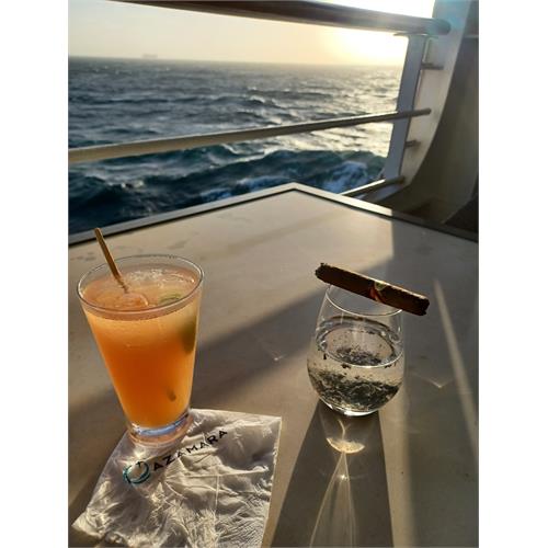 Tatiana Groovy Blue Classic Corona 6  * 44