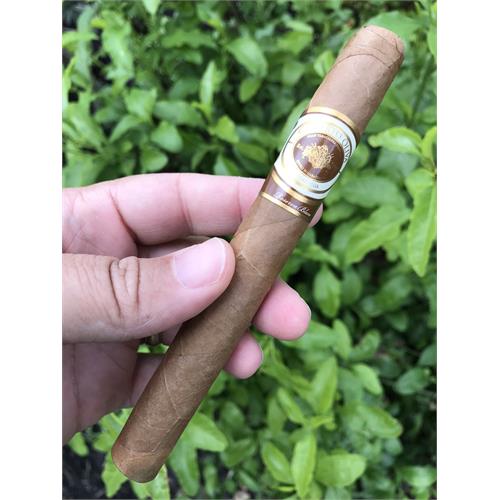 Gilberto Oliva Reserva Blanc Corona 5 3/4 * 43
