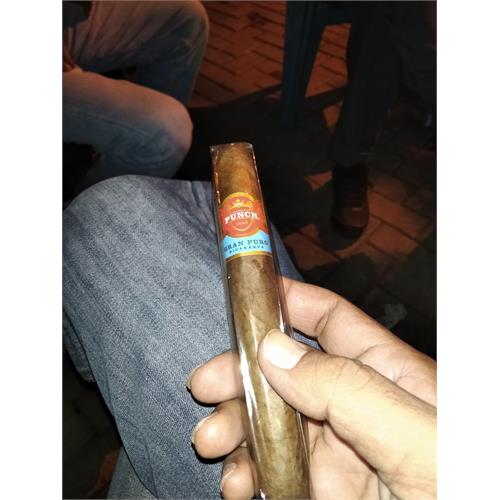 Punch Gran Puro Nicaragua Toro 6  * 54