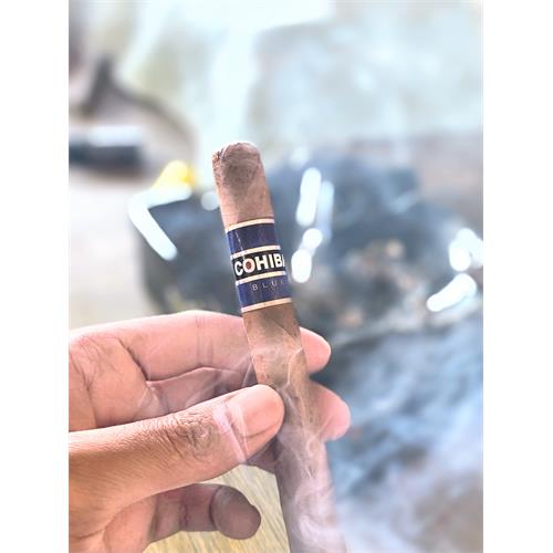 Cohiba Blue Churchill 7 1/2 * 50