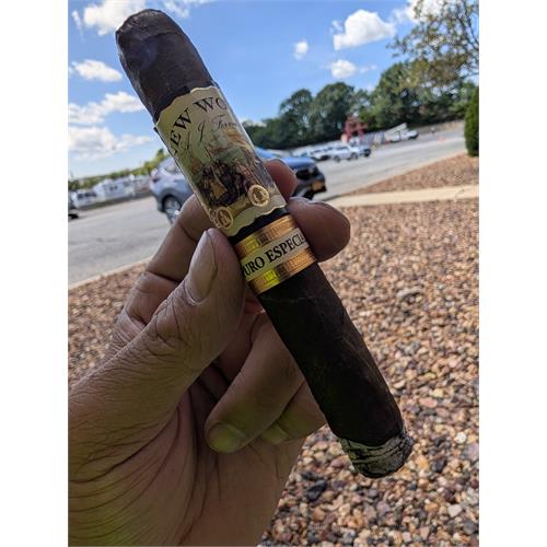 New World Puro Especial Robusto 5 1/2 * 52