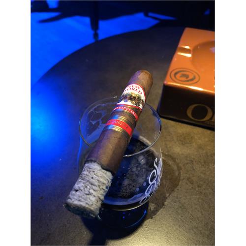 New World Puro Especial Toro 6 1/2 * 52
