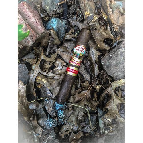 New World Puro Especial Toro 6 1/2 * 52