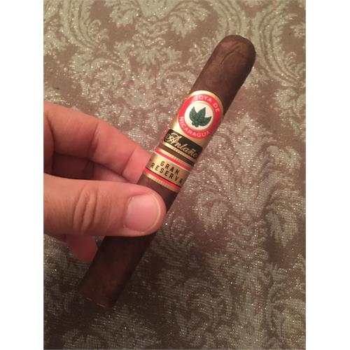 Joya de Nicaragua Antano Gran Reserva Robusto Grande 5 1/2 * 52