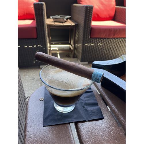 Rocky Patel The Edge Habano Toro 6  * 52