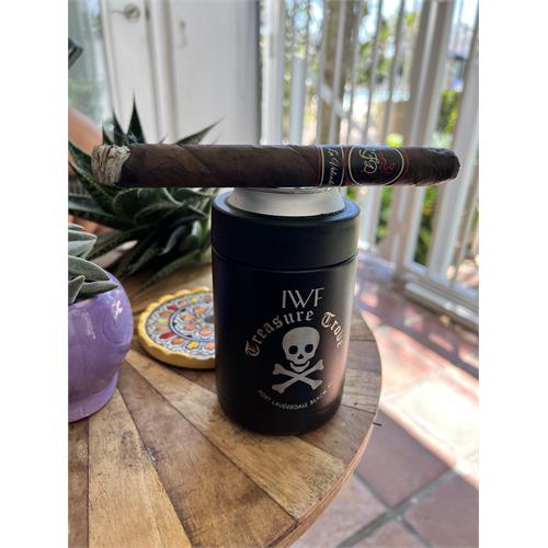 La Flor Dominicana La Volcada 7  * 48