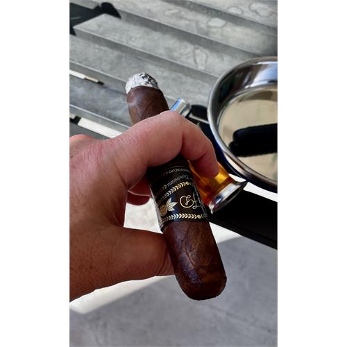 La Flor Dominicana Colorado Oscuro No. 5 5 3/4 * 60