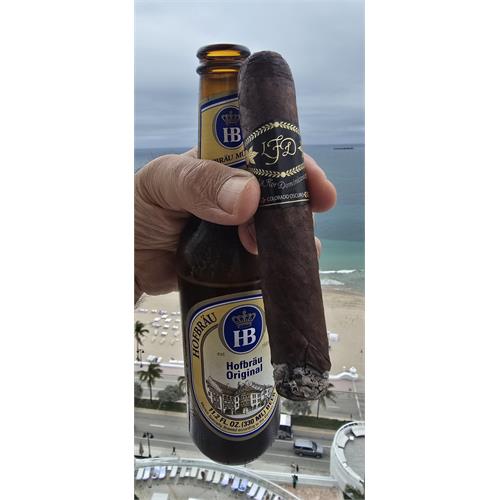 La Flor Dominicana Colorado Oscuro No. 5 5 3/4 * 60