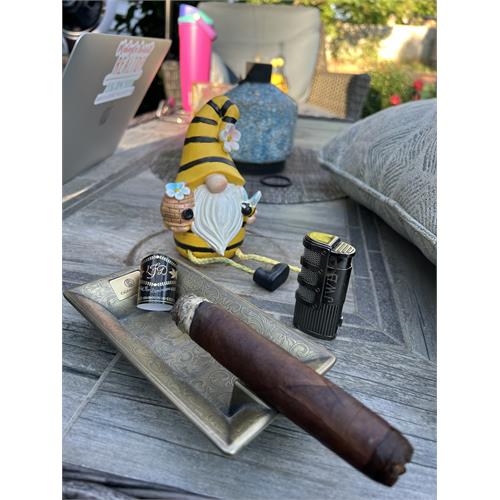La Flor Dominicana Colorado Oscuro No. 5 5 3/4 * 60