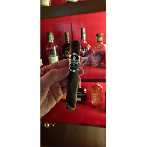 Macanudo Inspirado Black Toro 5 1/2 * 54