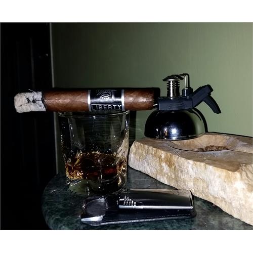 Camacho Liberty 2017 6  * 54