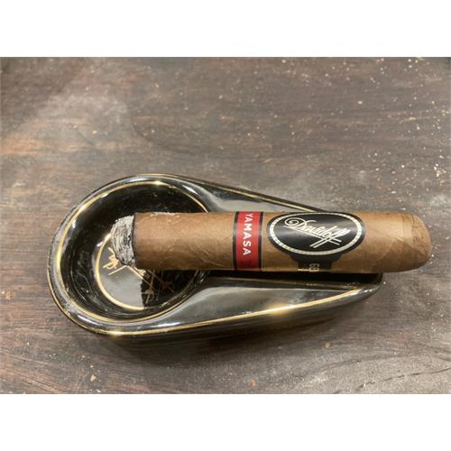 Davidoff Yamasa Petit Churchill 4  * 48