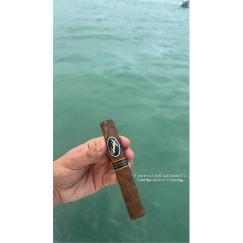 Davidoff Nicaragua Box Pressed Robusto 5  * 48