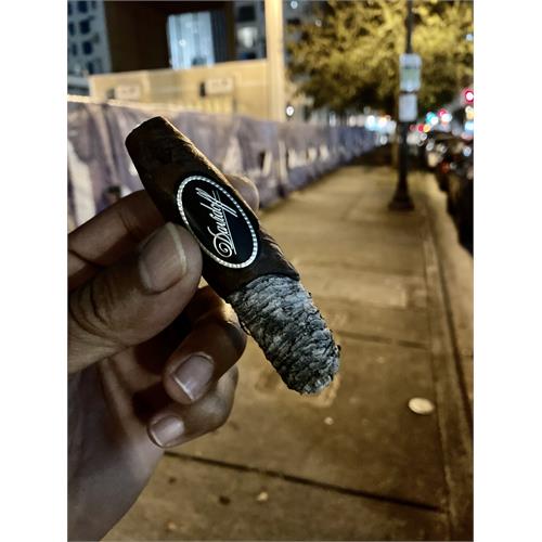 Davidoff Escurio Gran Perfecto 5  * 61