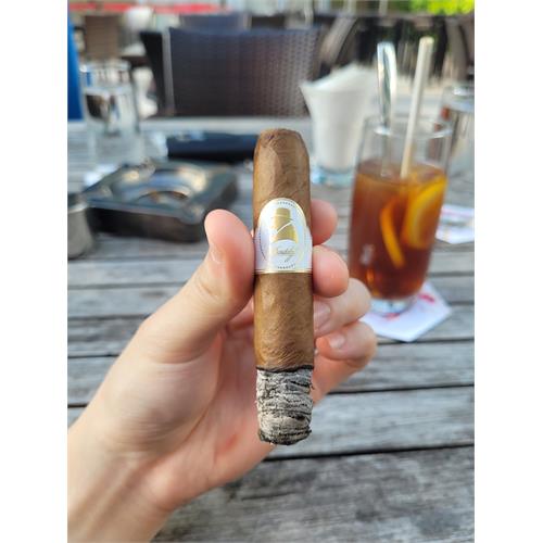 Davidoff Winston Churchill Belicoso 4 1/2 * 46, Pack of 4