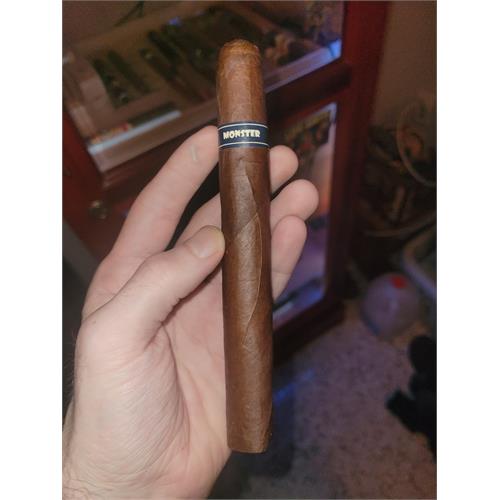Tatuaje Monster Series The Michael No. 10 6 1/8  * 52