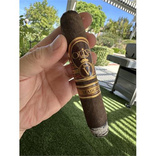 Oliva Serie V Maduro Especial Double Toro 6  * 60