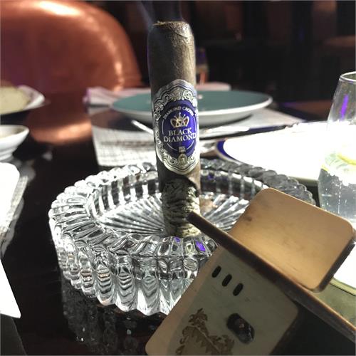 Diamond Crown Black Diamond Radiant 4 1/2 * 54