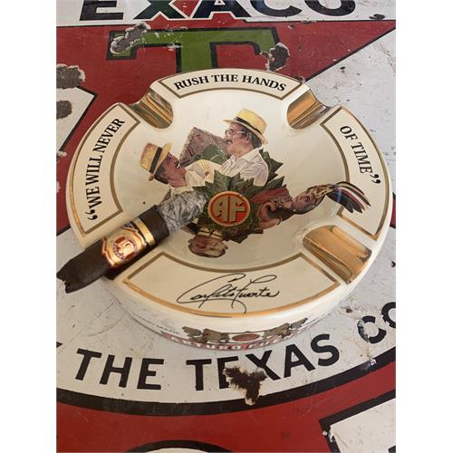 Arturo Fuente Hemingway Work of Art Natural 4 7/8 * 60