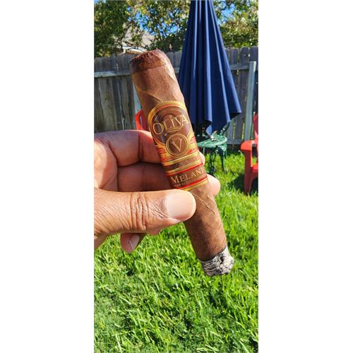 Oliva Serie V Melanio Double Toro 6  * 60