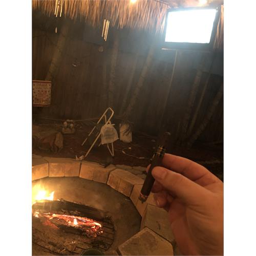 Larutan by Drew Estate Dirties 4  * 32