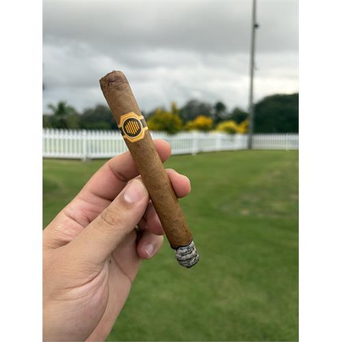 Warped La Colmena Amado No. 44 5 1/2 * 44