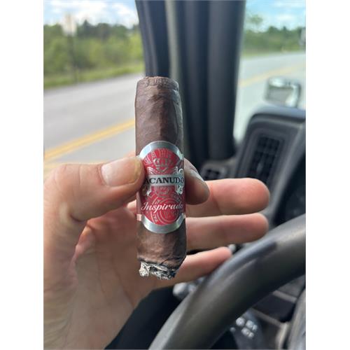 Macanudo Inspirado Red Toro 6  * 50